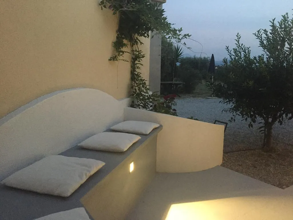 Casale Mediterraneo Villa Barcellona-Pozzo di Gotto 0*,