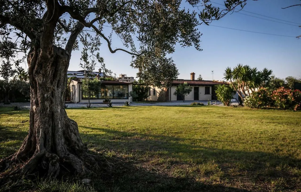 Semesterbostad Casale Mediterraneo Villa Barcellona-Pozzo di Gotto